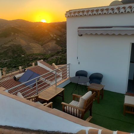 Loft Of Love Frigiliana Bagian luar foto