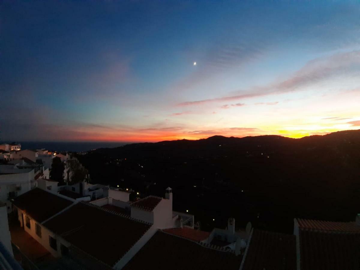 Loft Of Love Frigiliana Bagian luar foto